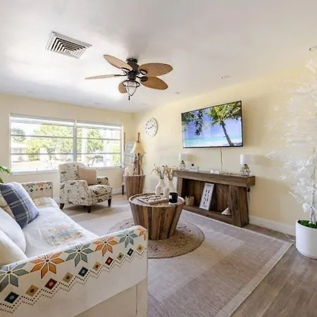 Ocean Love House Naples